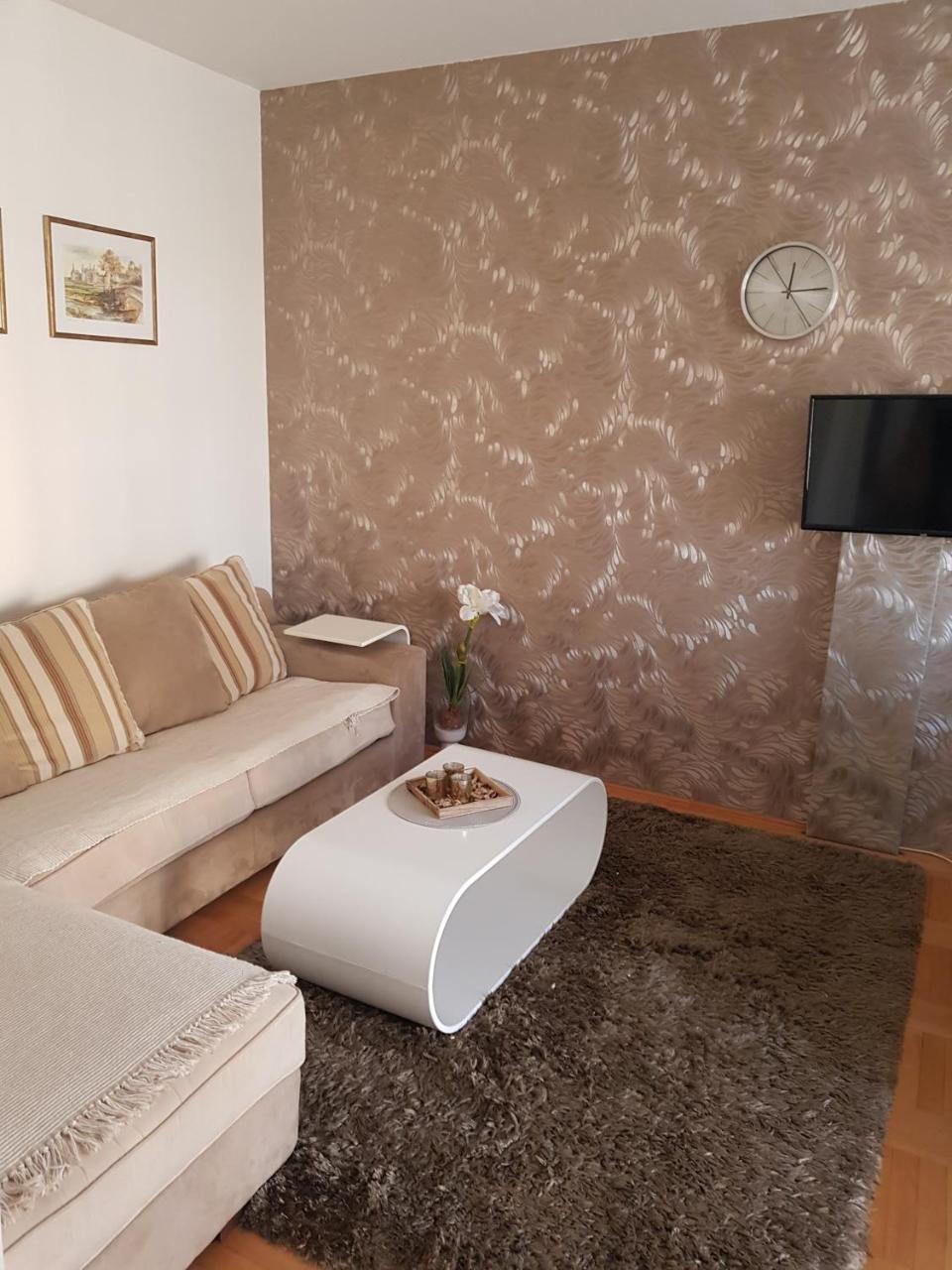 Harmony Apartman 比耶利纳 外观 照片